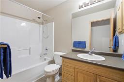 191 Kingfisher Crescent, Winnipeg, MB R3Y0B9 Photo 24