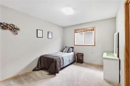 191 Kingfisher Crescent, Winnipeg, MB R3Y0B9 Photo 23