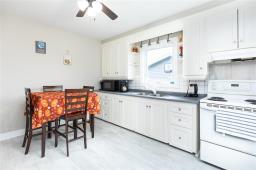 367 Jamison Avenue, Winnipeg, MB R2K1N1 Photo 6
