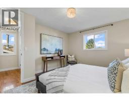 73 Sunvale Crescent SE - photo 28