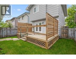 73 Sunvale Crescent SE - photo 40