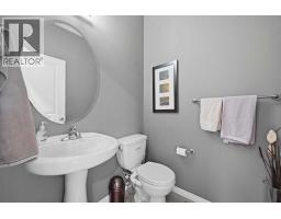 4pc Bathroom - 156 Skyview Shores Manor Ne, Calgary, AB T3N1B4 Photo 7