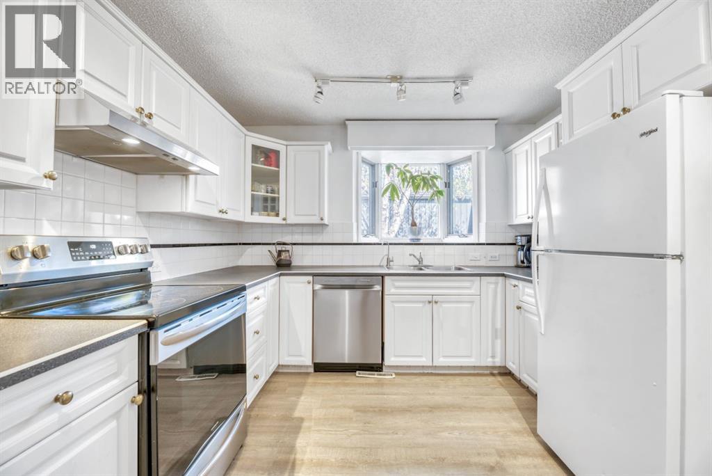 104 1 Avenue NE - Image 17