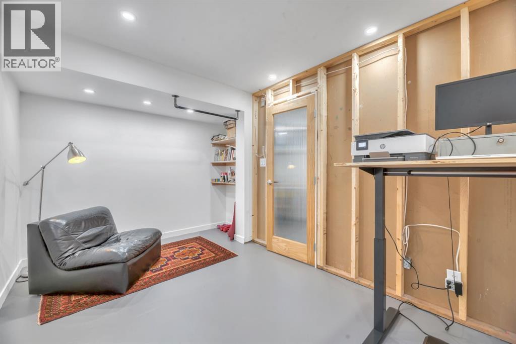 104 1 Avenue NE - Image 29