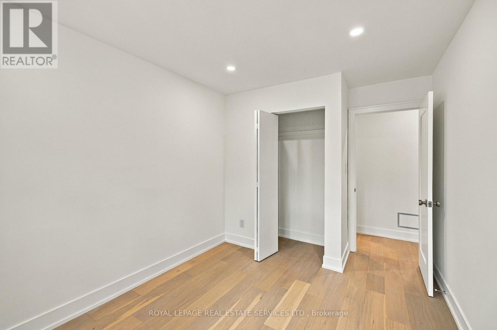 #53 400 MISSISSAUGA VALLEY BOULEVARD - Image 26