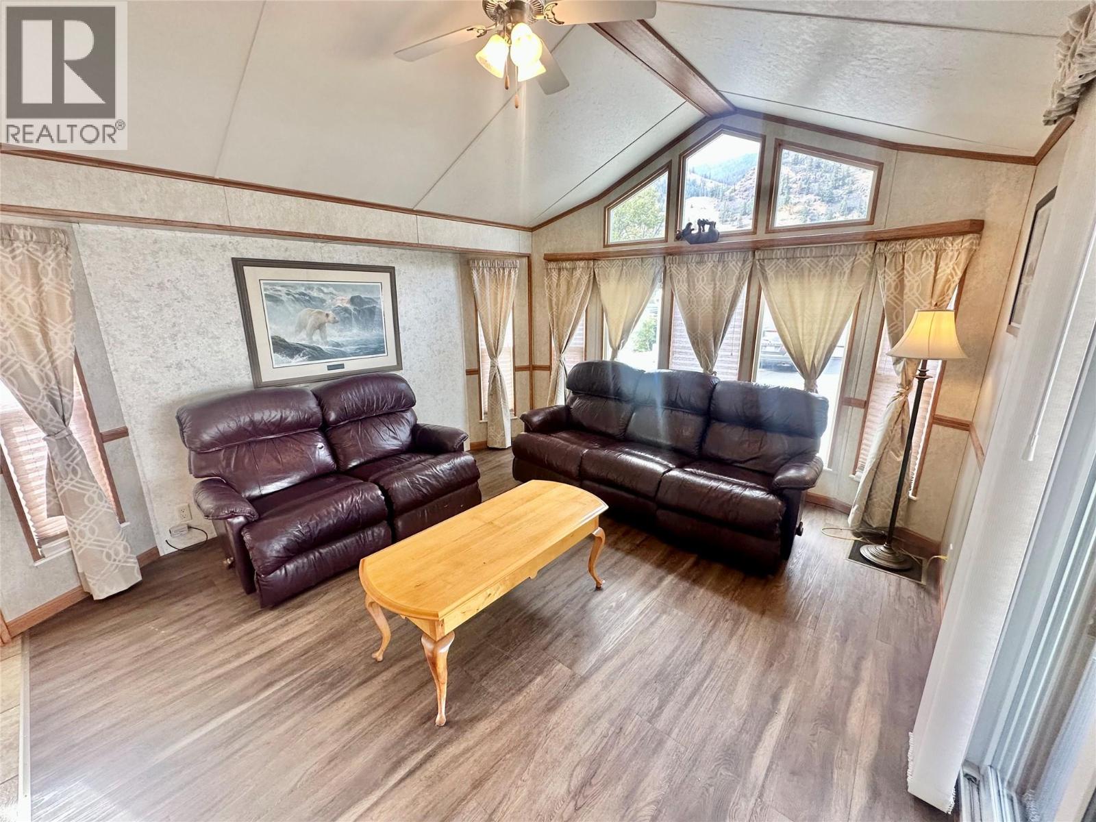 #80 4354 Highway 3 - 33