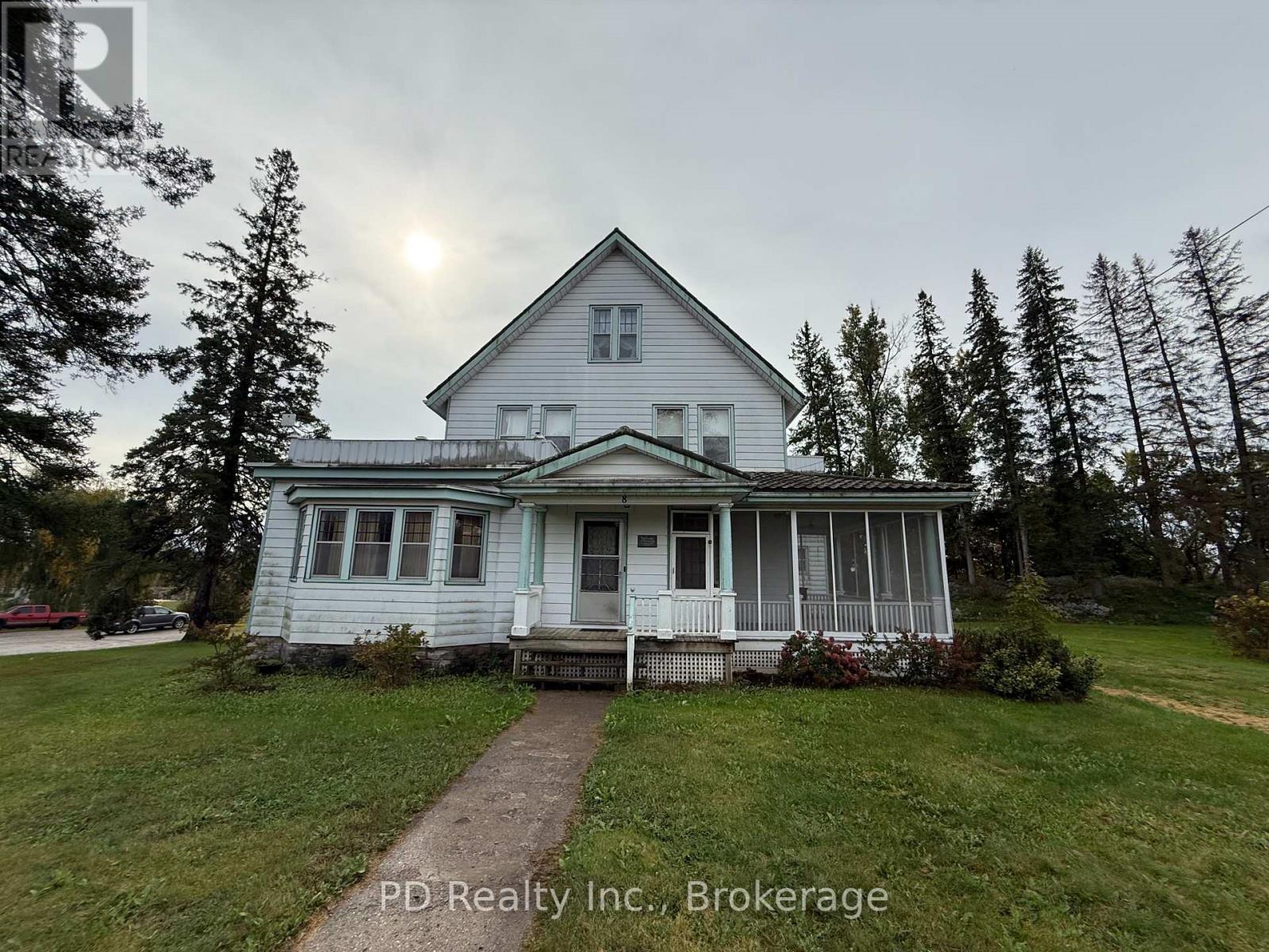 8 PRIVATE (DELORO) ROAD - 11