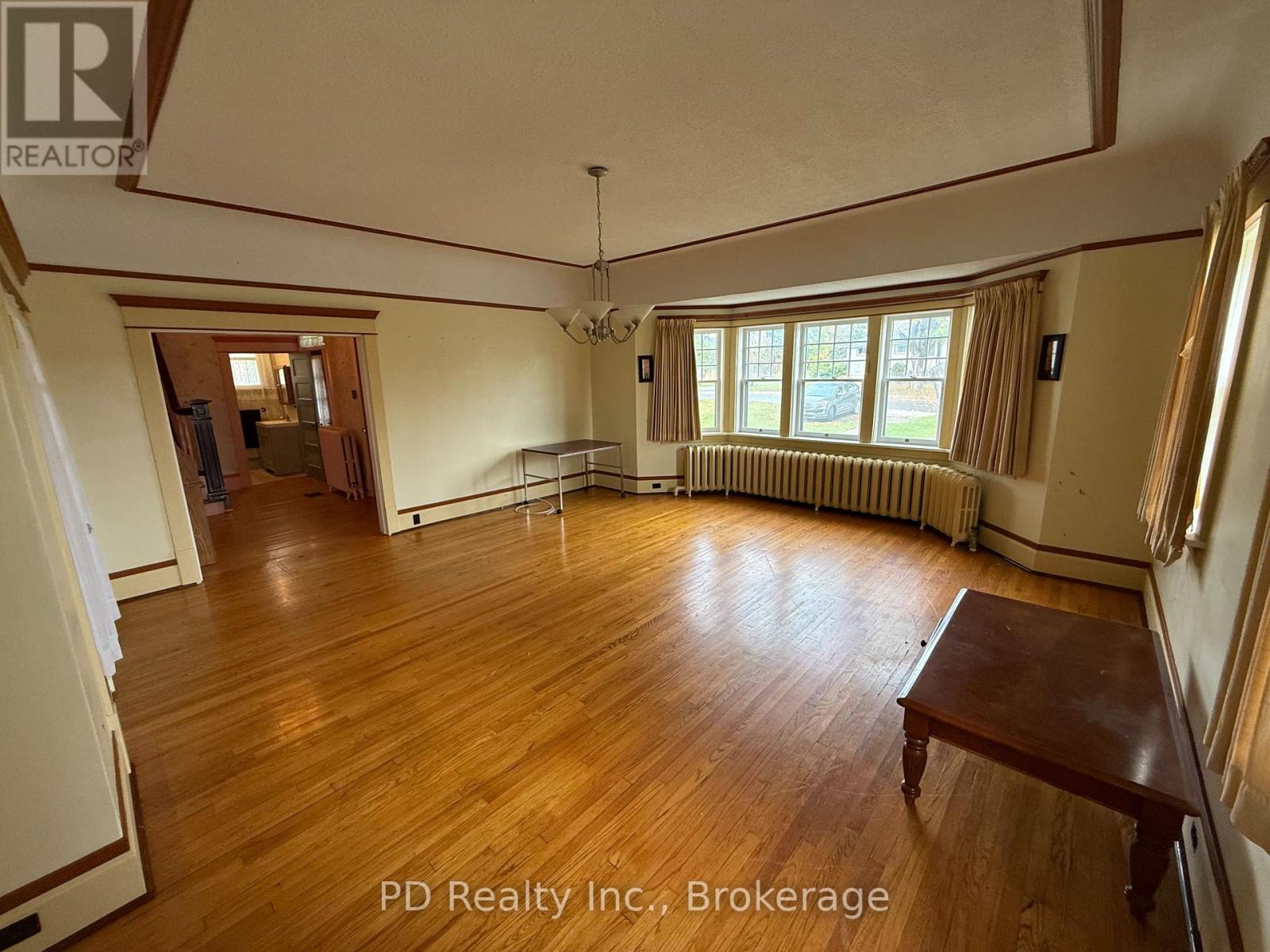 8 PRIVATE (DELORO) ROAD - Image 18