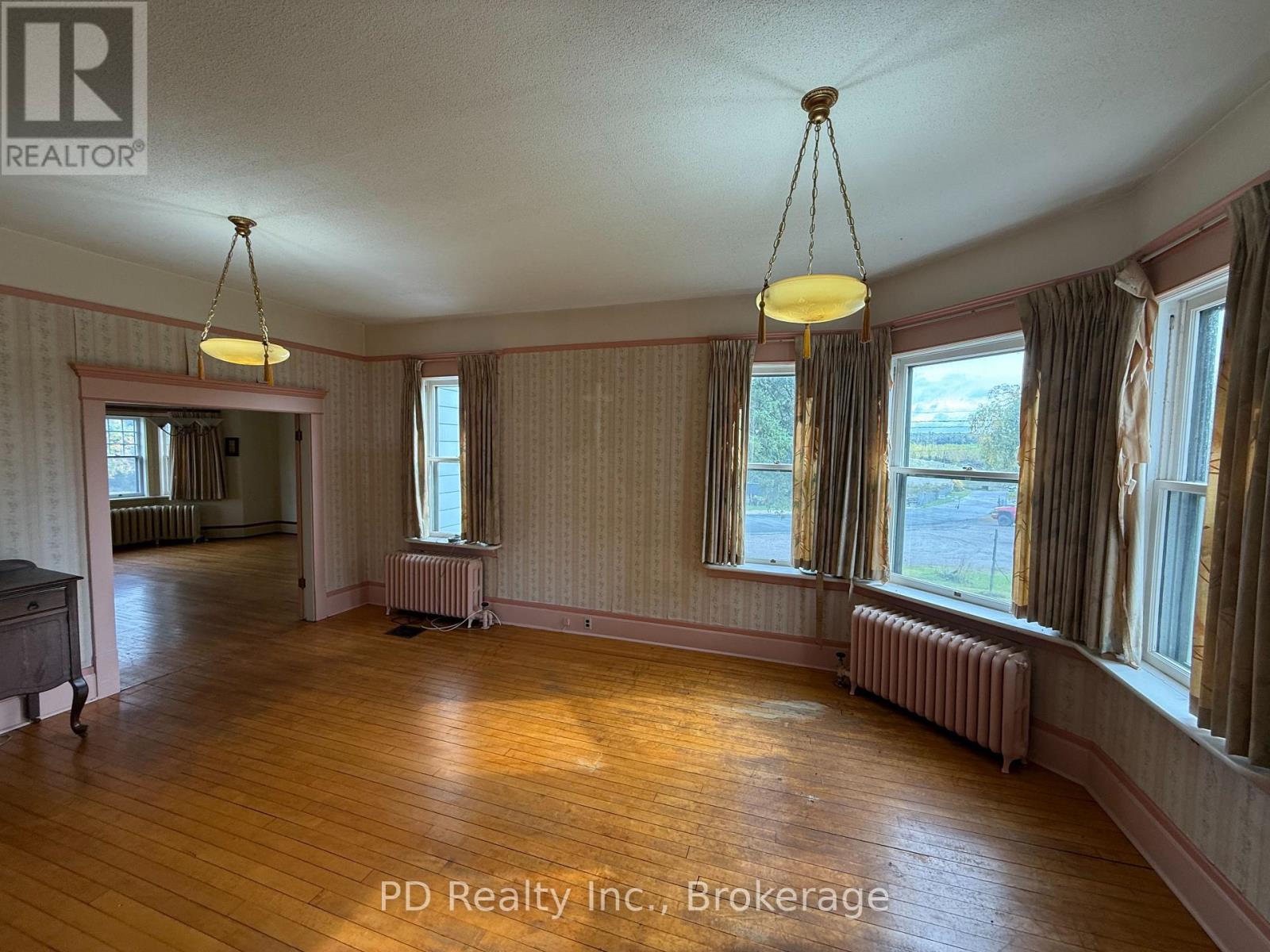 8 PRIVATE (DELORO) ROAD - Image 21