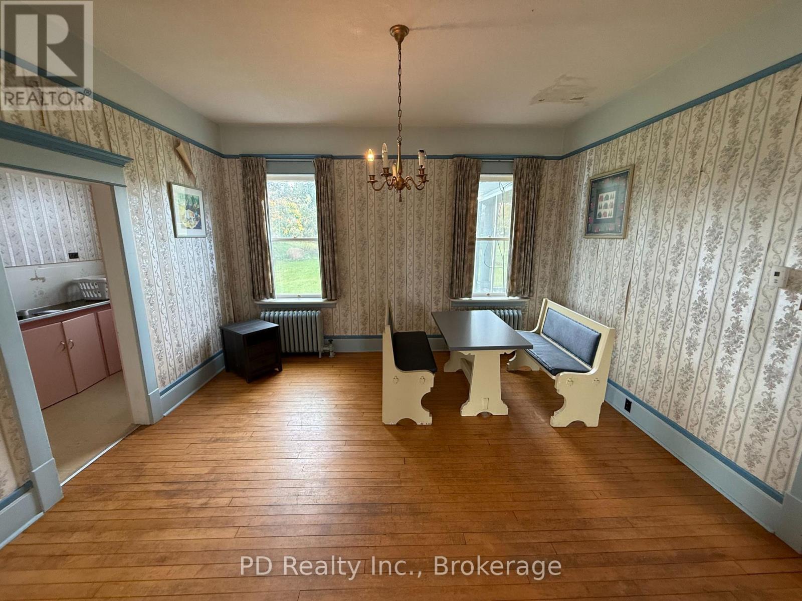 8 PRIVATE (DELORO) ROAD - 22