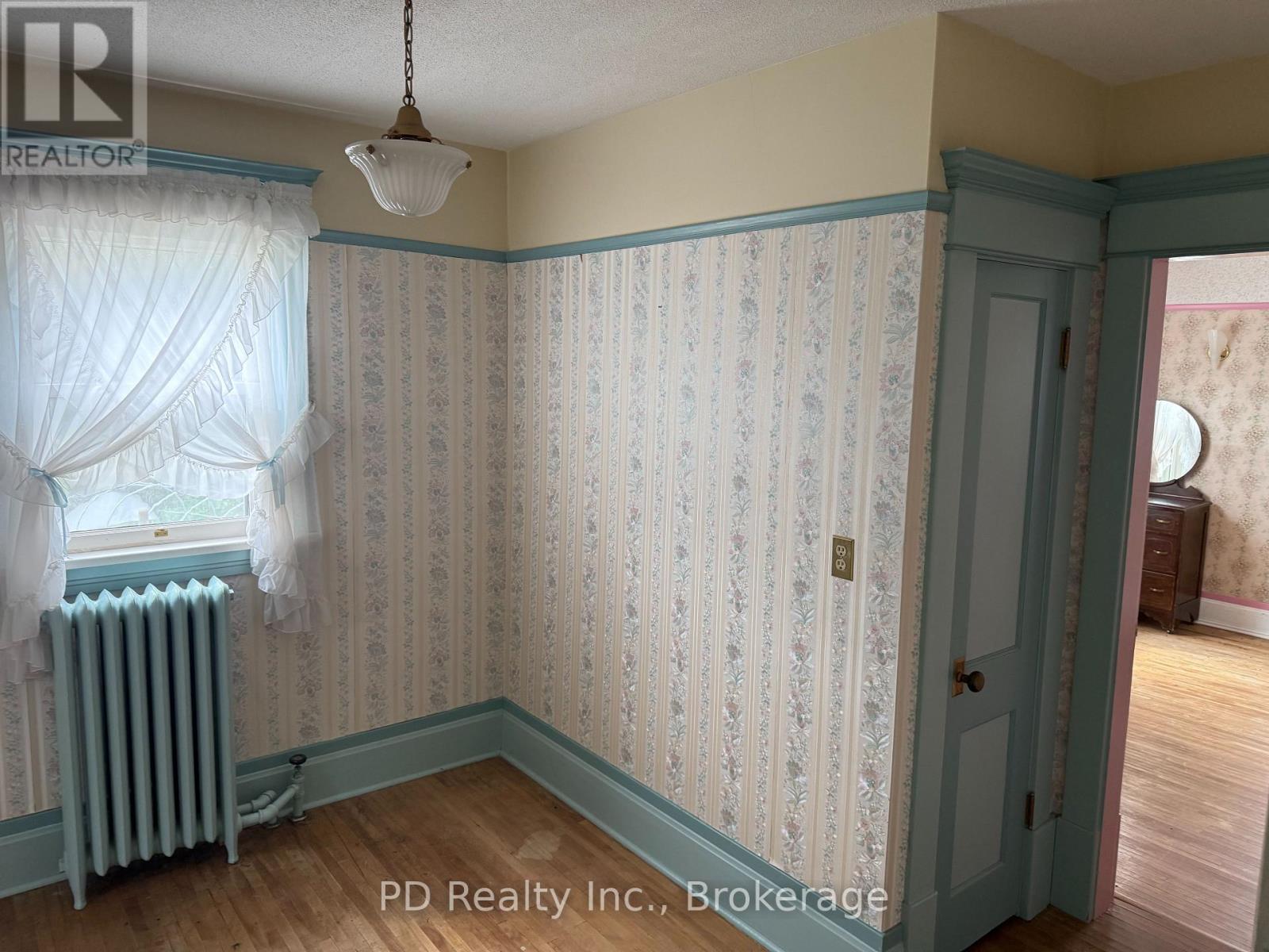 8 PRIVATE (DELORO) ROAD - Image 30