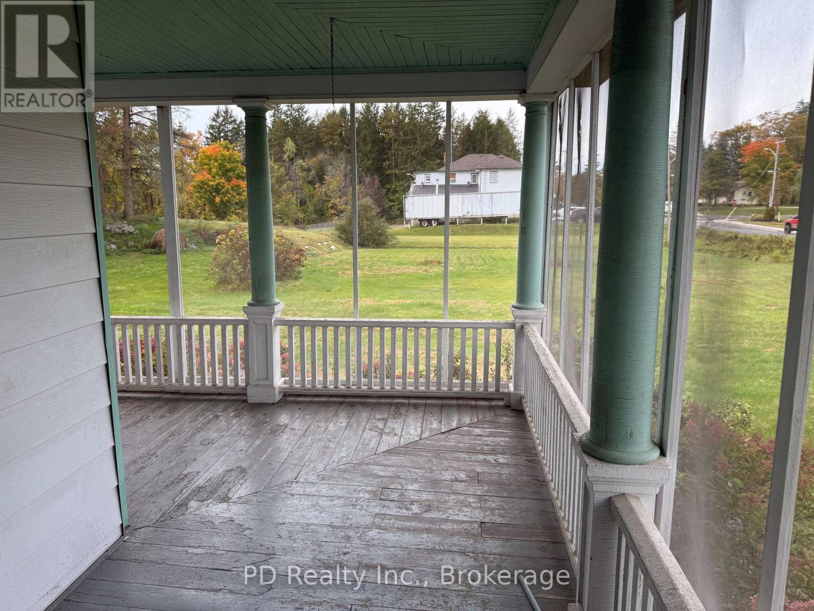 8 PRIVATE (DELORO) ROAD - 44