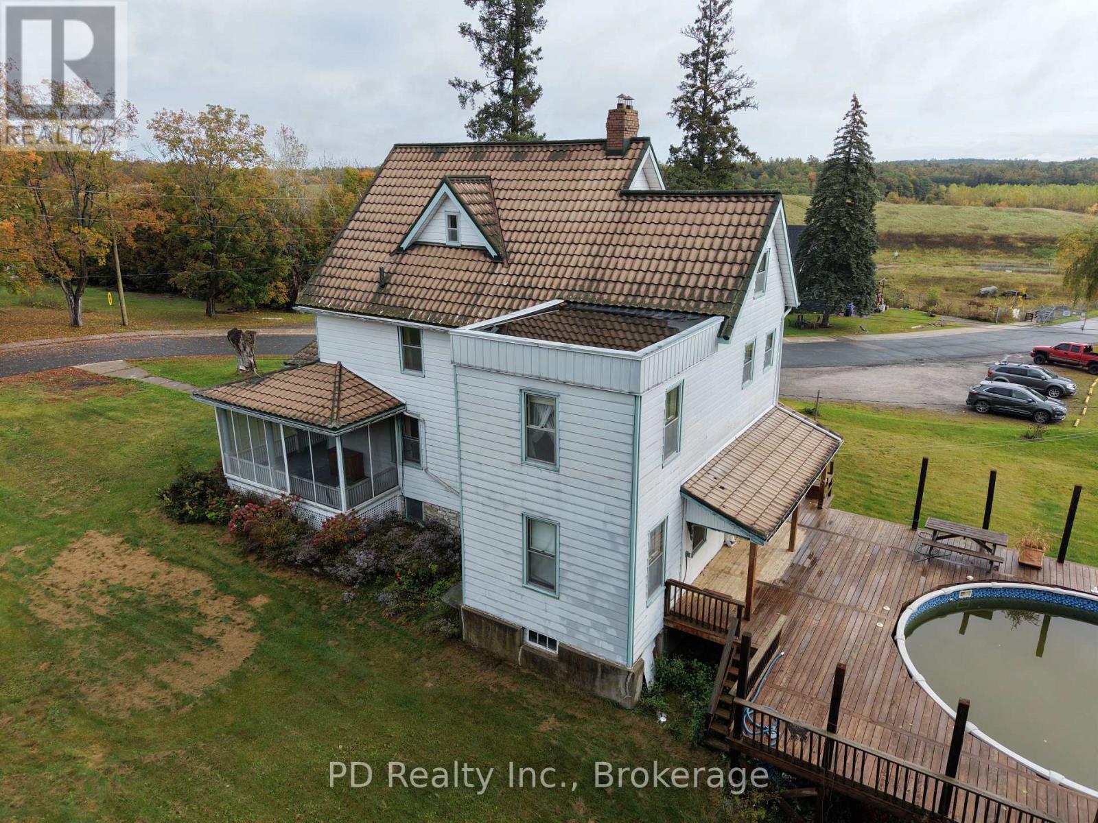 8 PRIVATE (DELORO) ROAD - 6