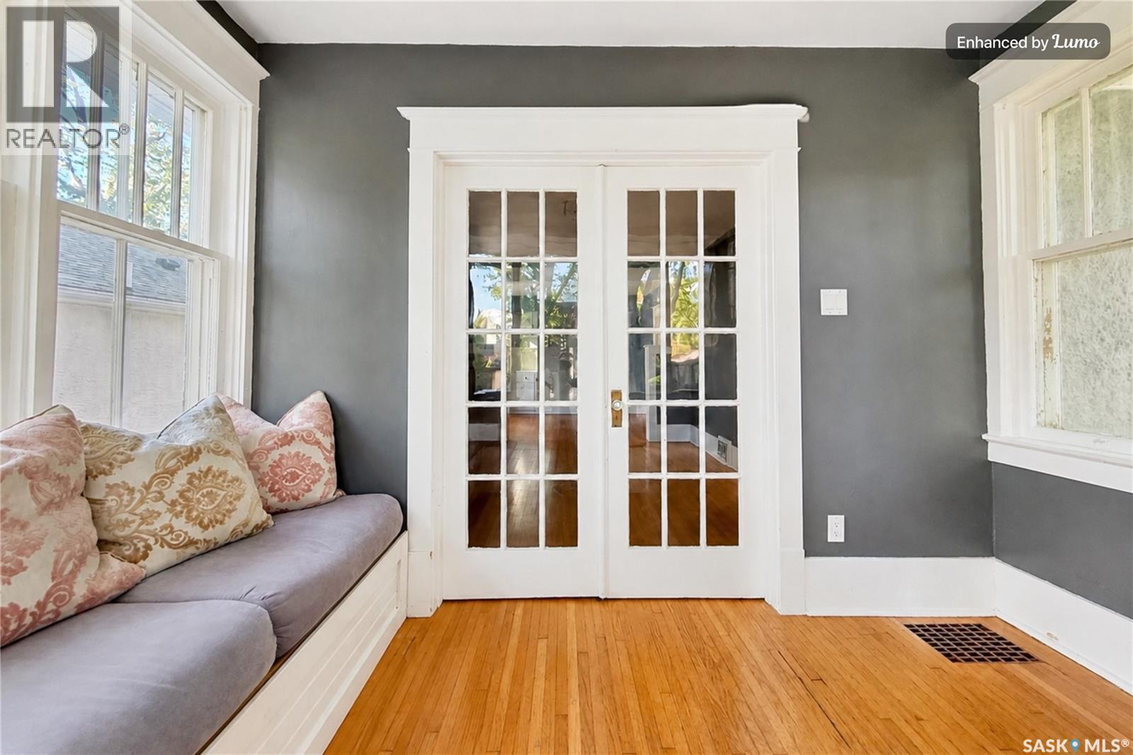 179 Angus CRESCENT - 10