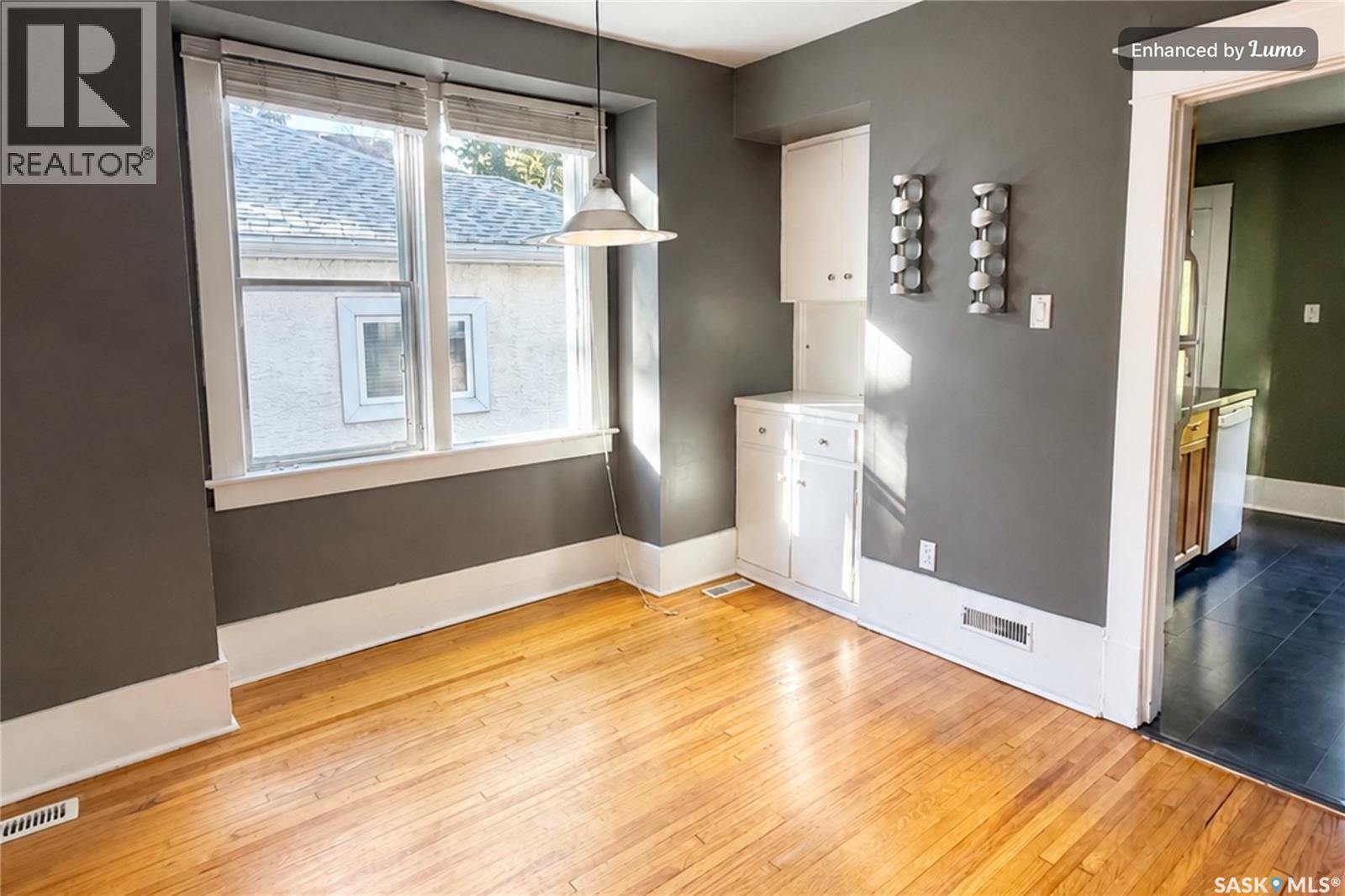 179 Angus CRESCENT - 16