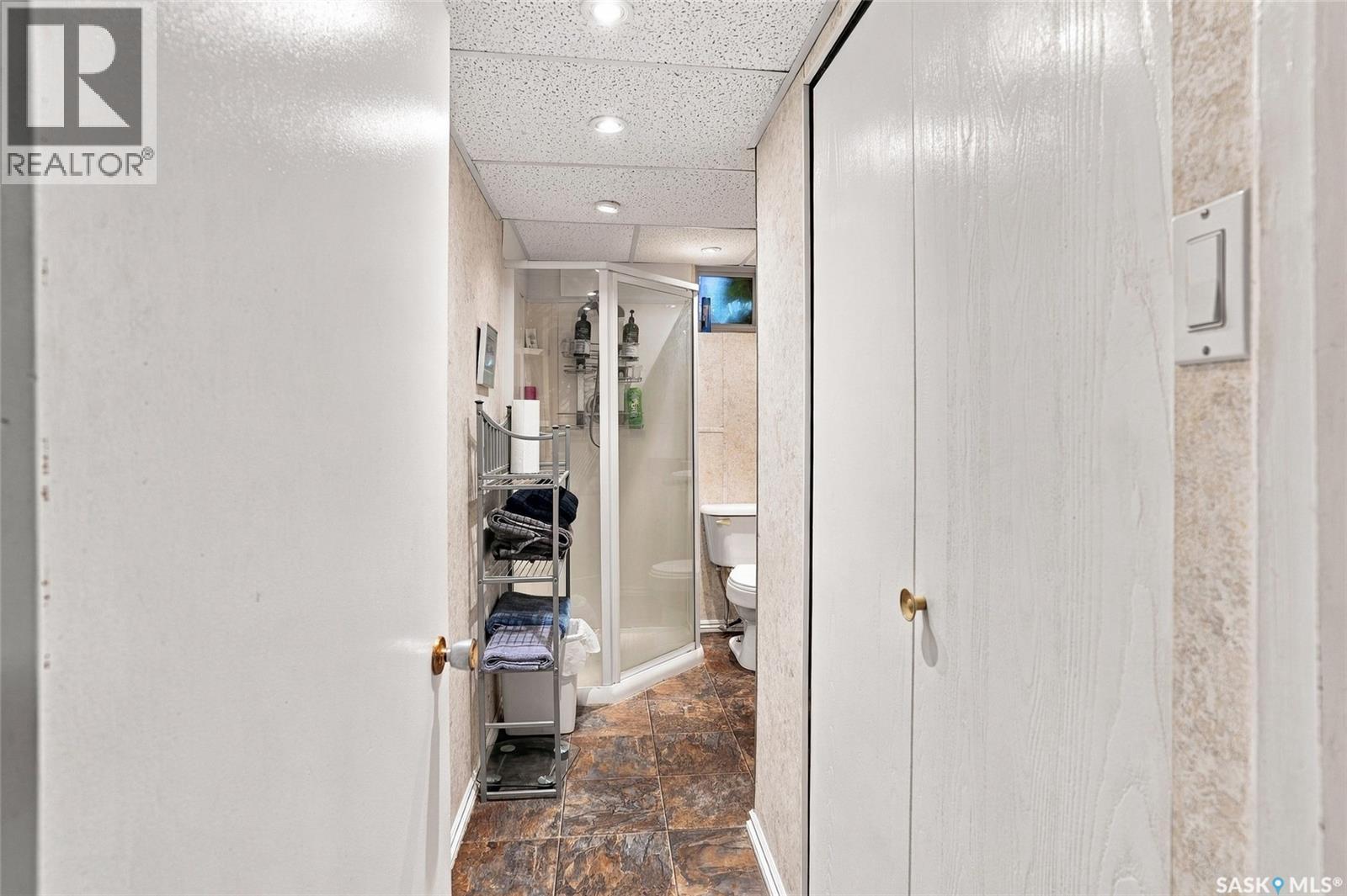 2107 Cumberland AVENUE S - Image 20