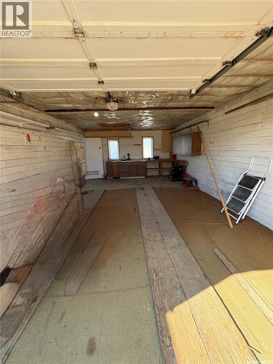 306 2nd STREET W - 29