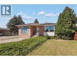 1305 18 Avenue S - photo 1