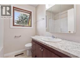 1305 18 Avenue S - photo 10