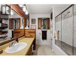 1265 Resker Place, Williams Lake, BC V2G4H9 Photo 13