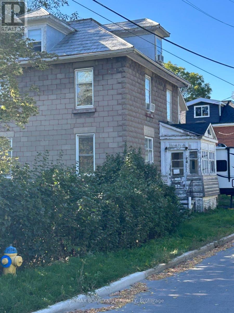 51 ALBERT STREET - 2