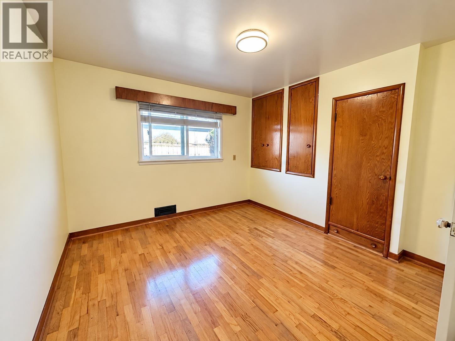 Photo of 1309 EDINBURGH STREET 6