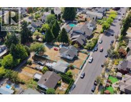 1416 Eighth Avenue, New Westminster, BC V3M2S4 Photo 6