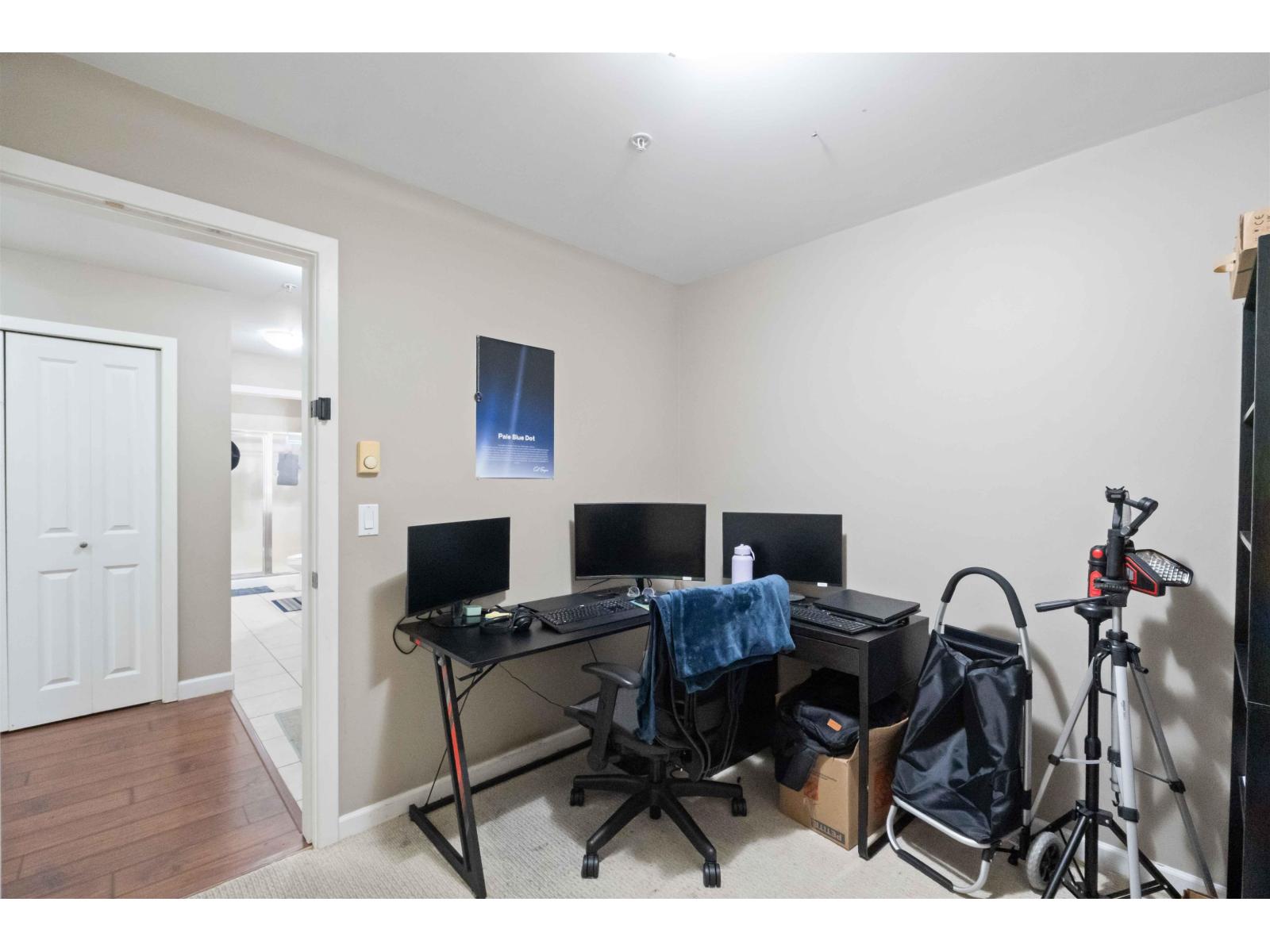 Photo of 101 10180 153 STREET 28