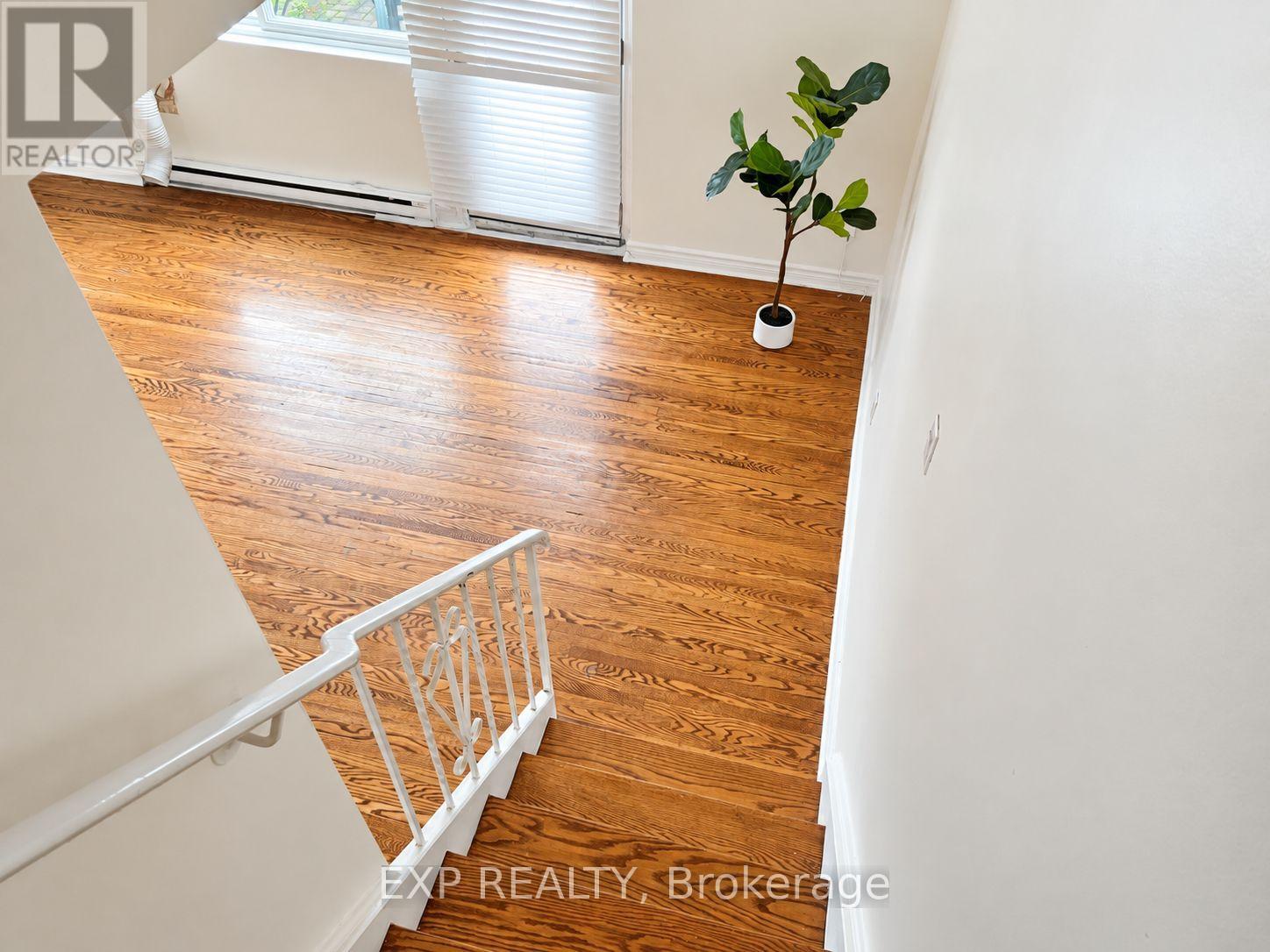 #111 55 GODSTONE ROAD - 6