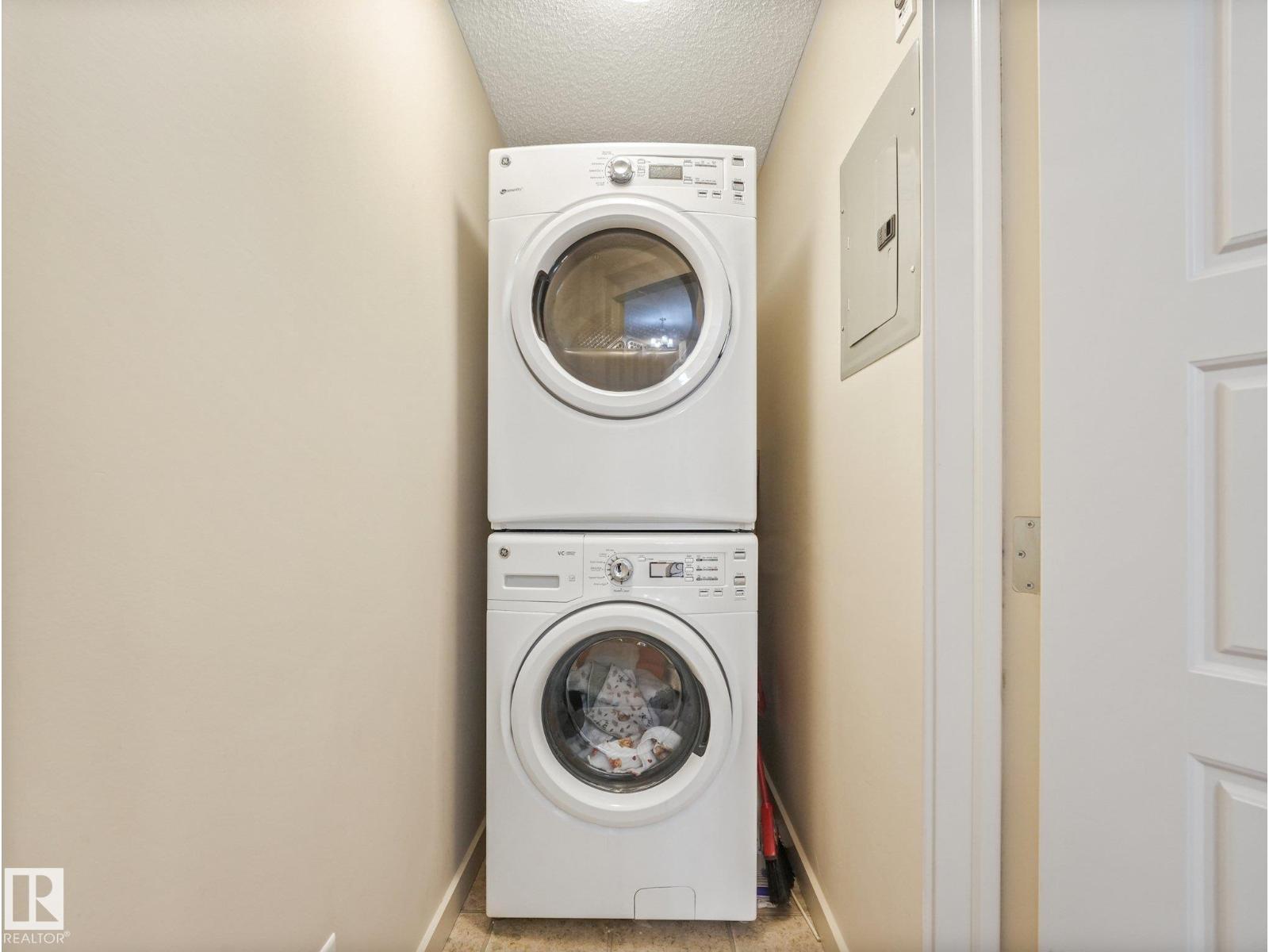 #259 7805 71 ST NW - 35