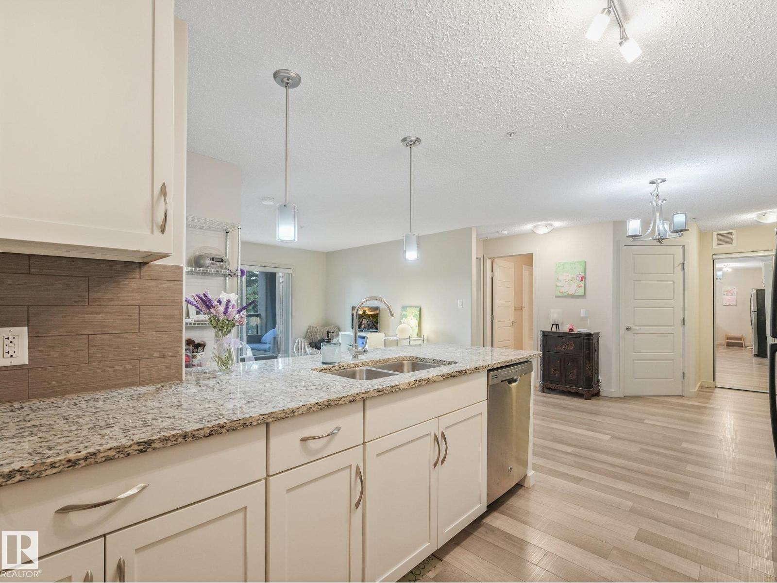 #259 7805 71 ST NW - 9