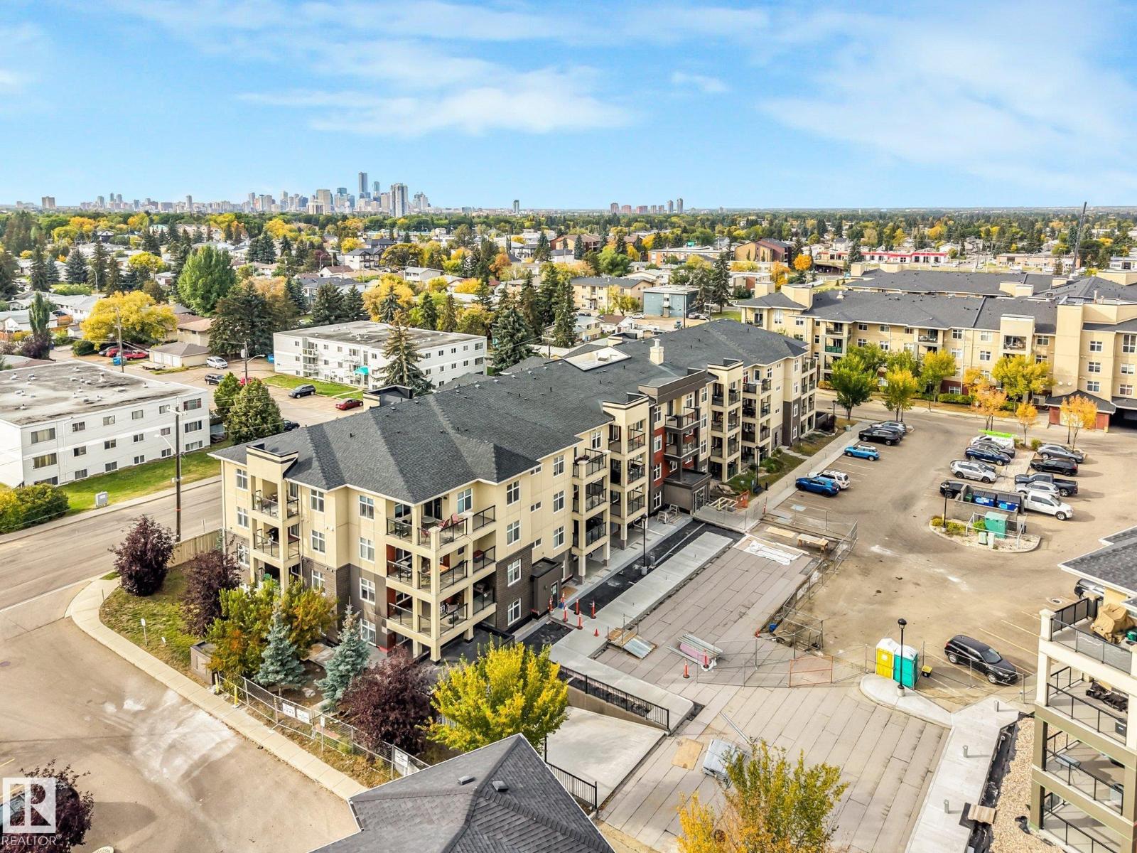 #259 7805 71 ST NW - 52