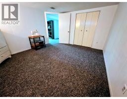 460 10th Avenue, Montrose, BC V0G1P0 Photo 18