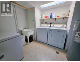 460 10th Avenue, Montrose, BC V0G1P0 Photo 19