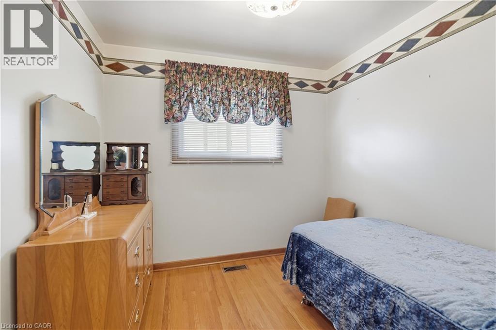691 WINSTON Road - 15