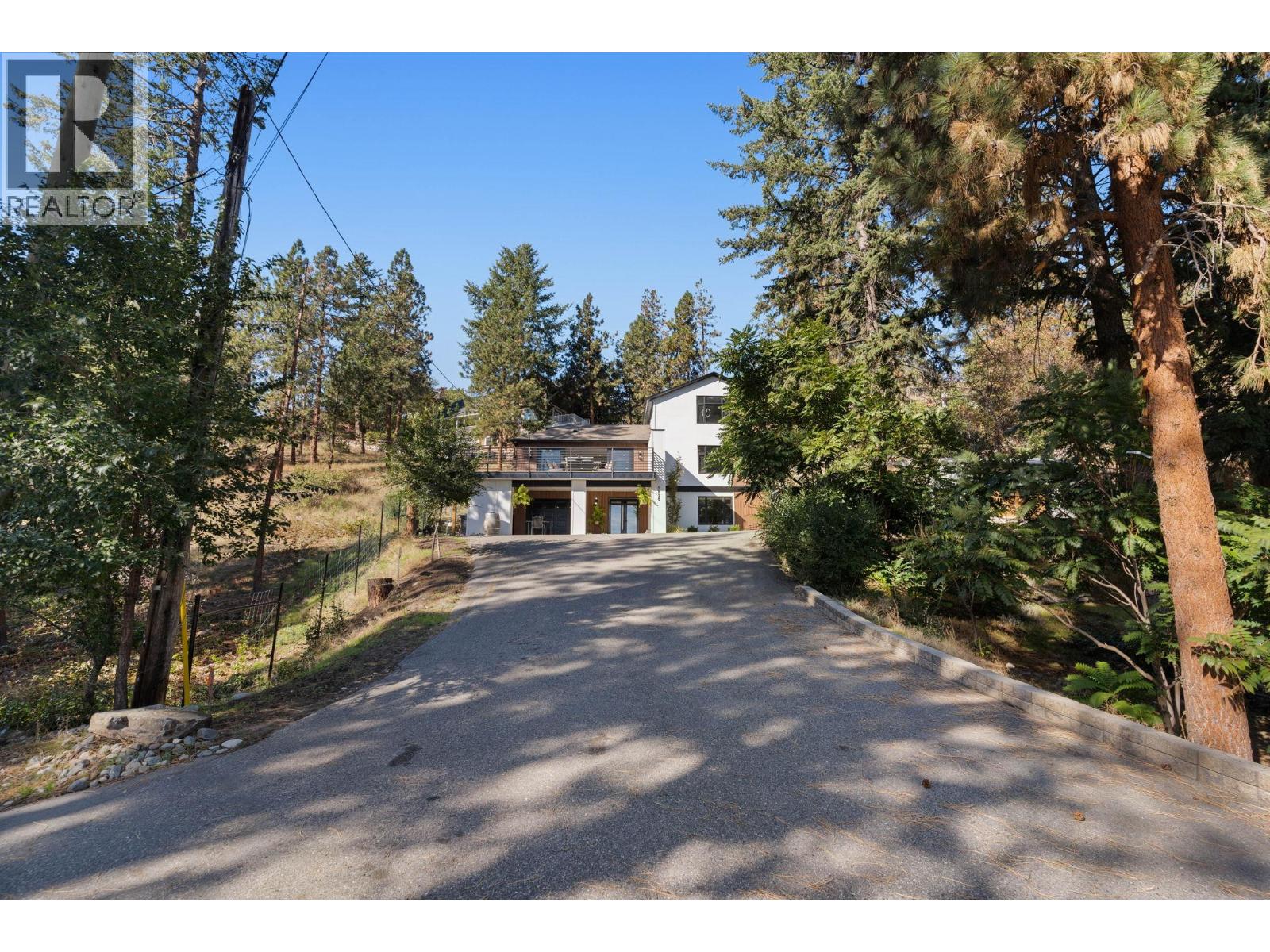 5828 Brown Place - 33