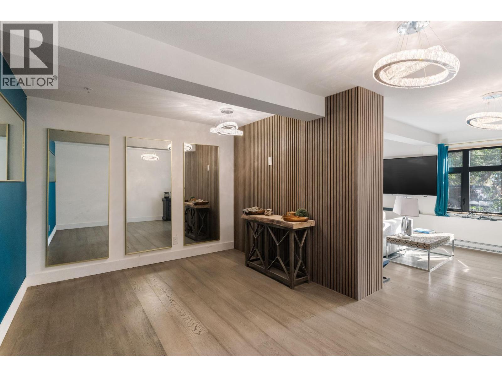 5828 Brown Place - 6