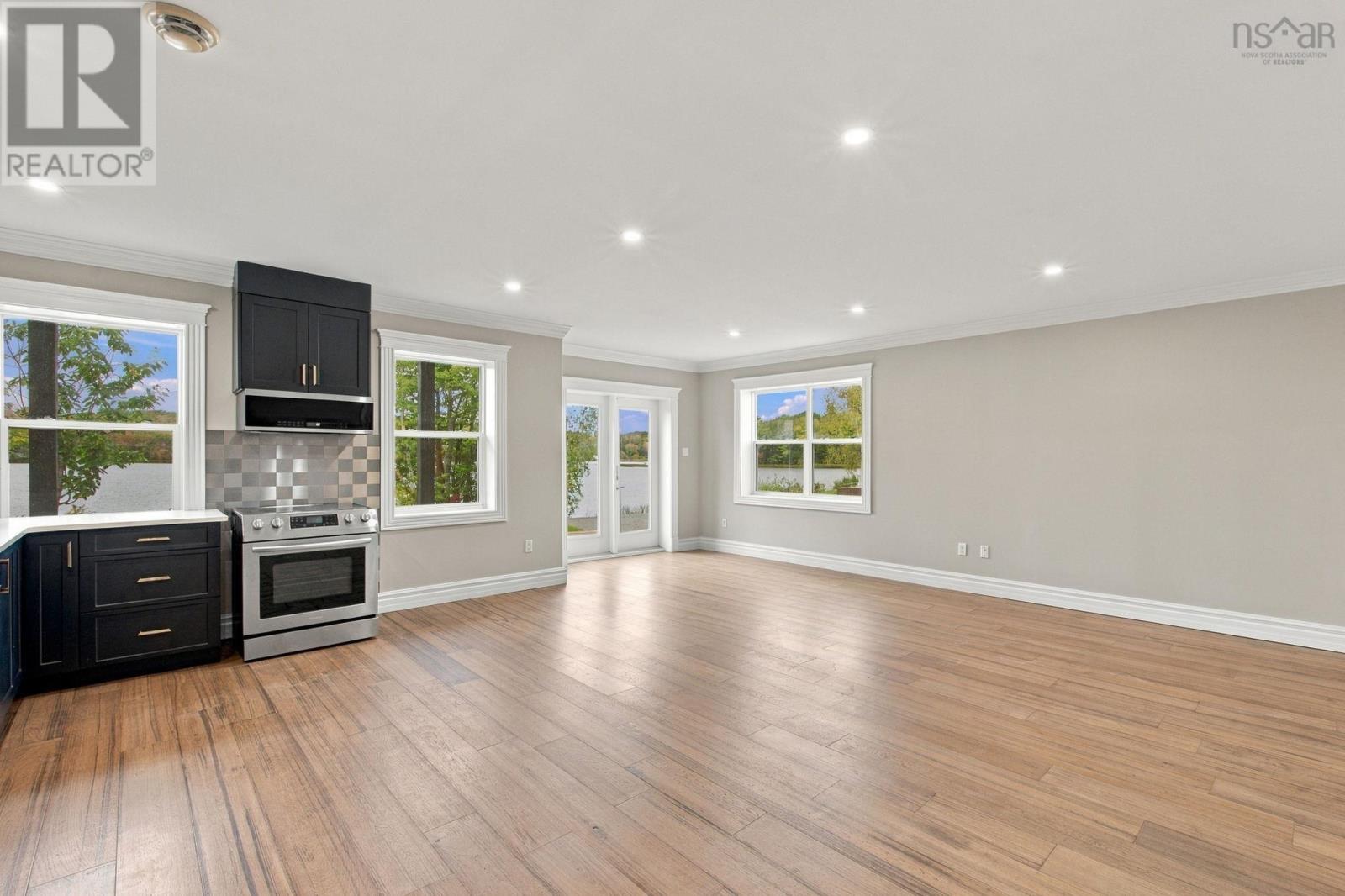 550 Springfield Lake Road - 35