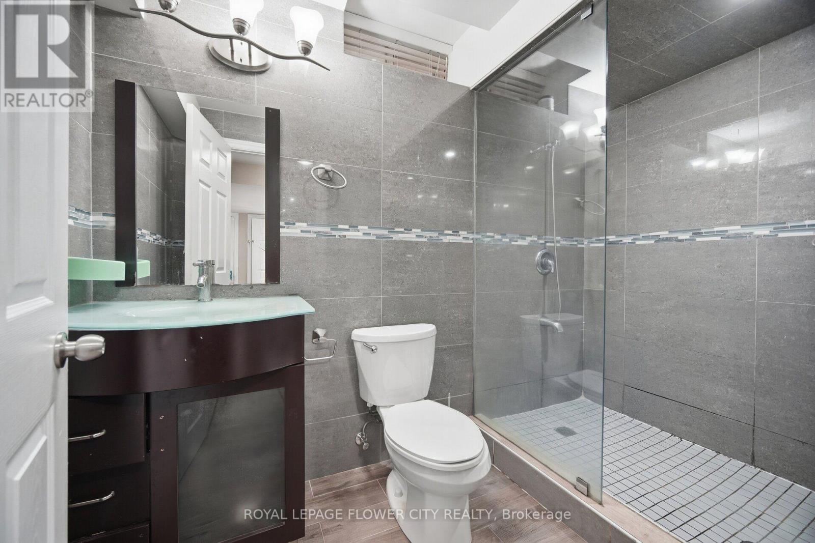 39 HADFIELD CIRCLE - Image 42