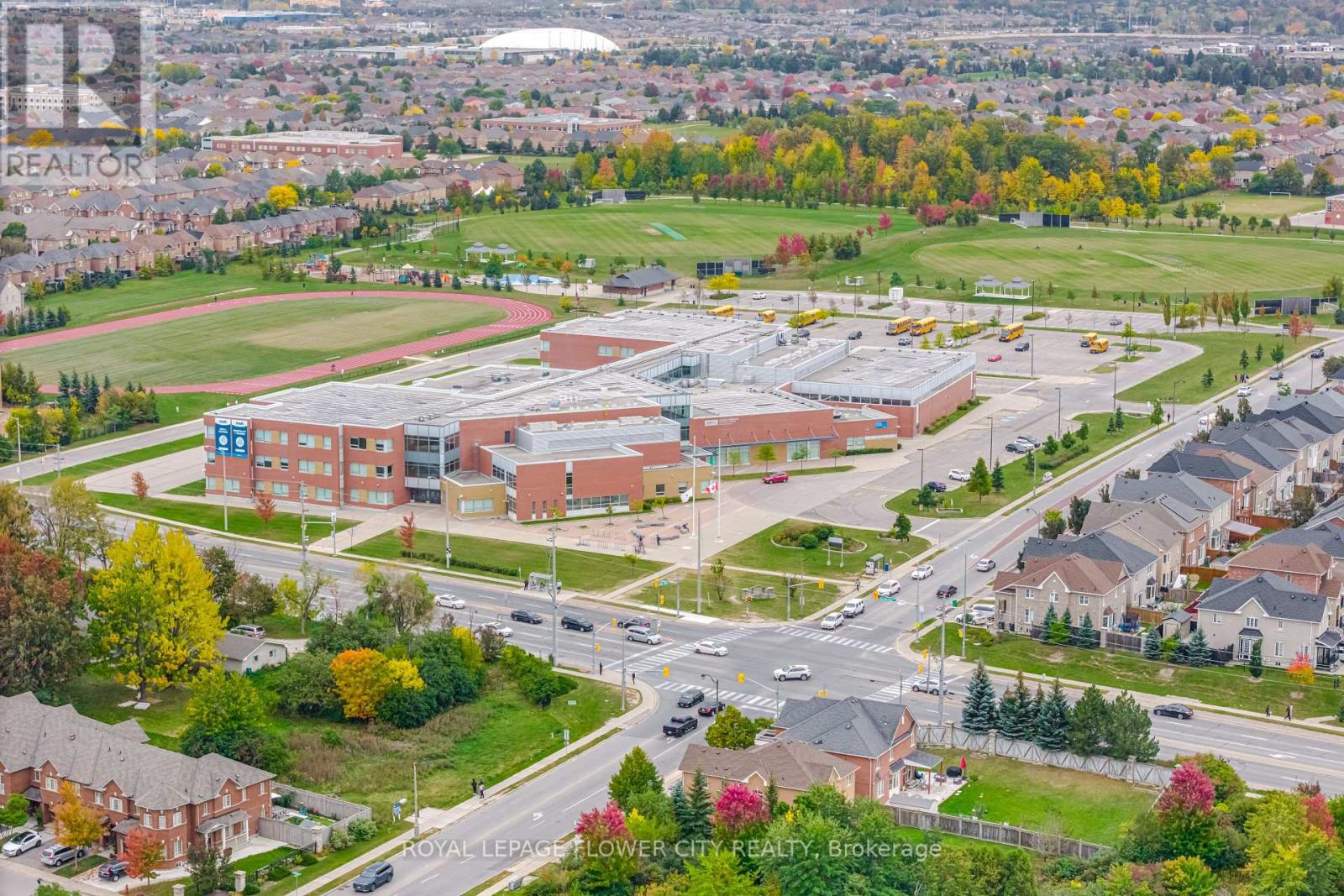 39 HADFIELD CIRCLE - 48