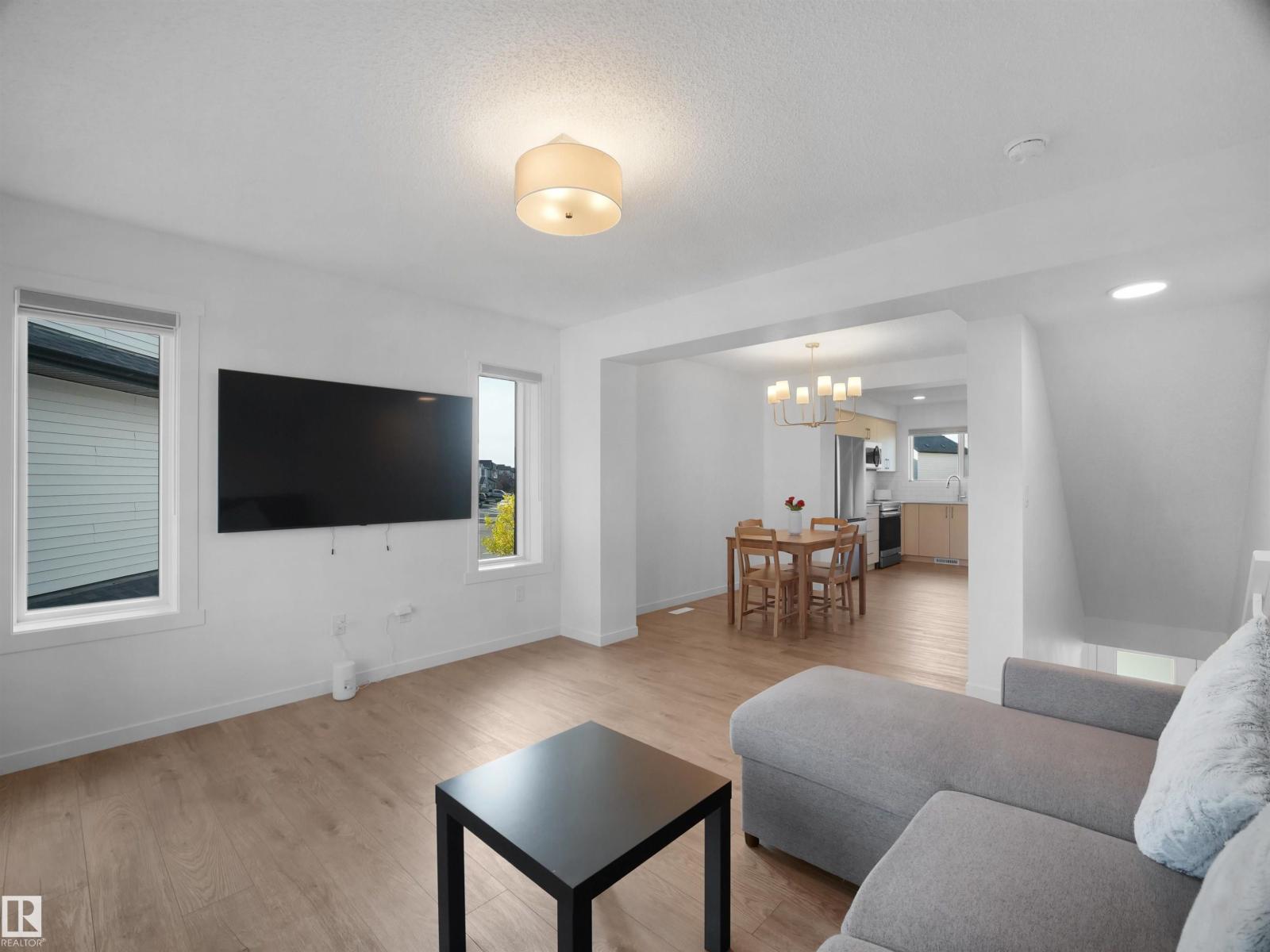 #44 1025 SECORD PROMENADE PM NW - 10