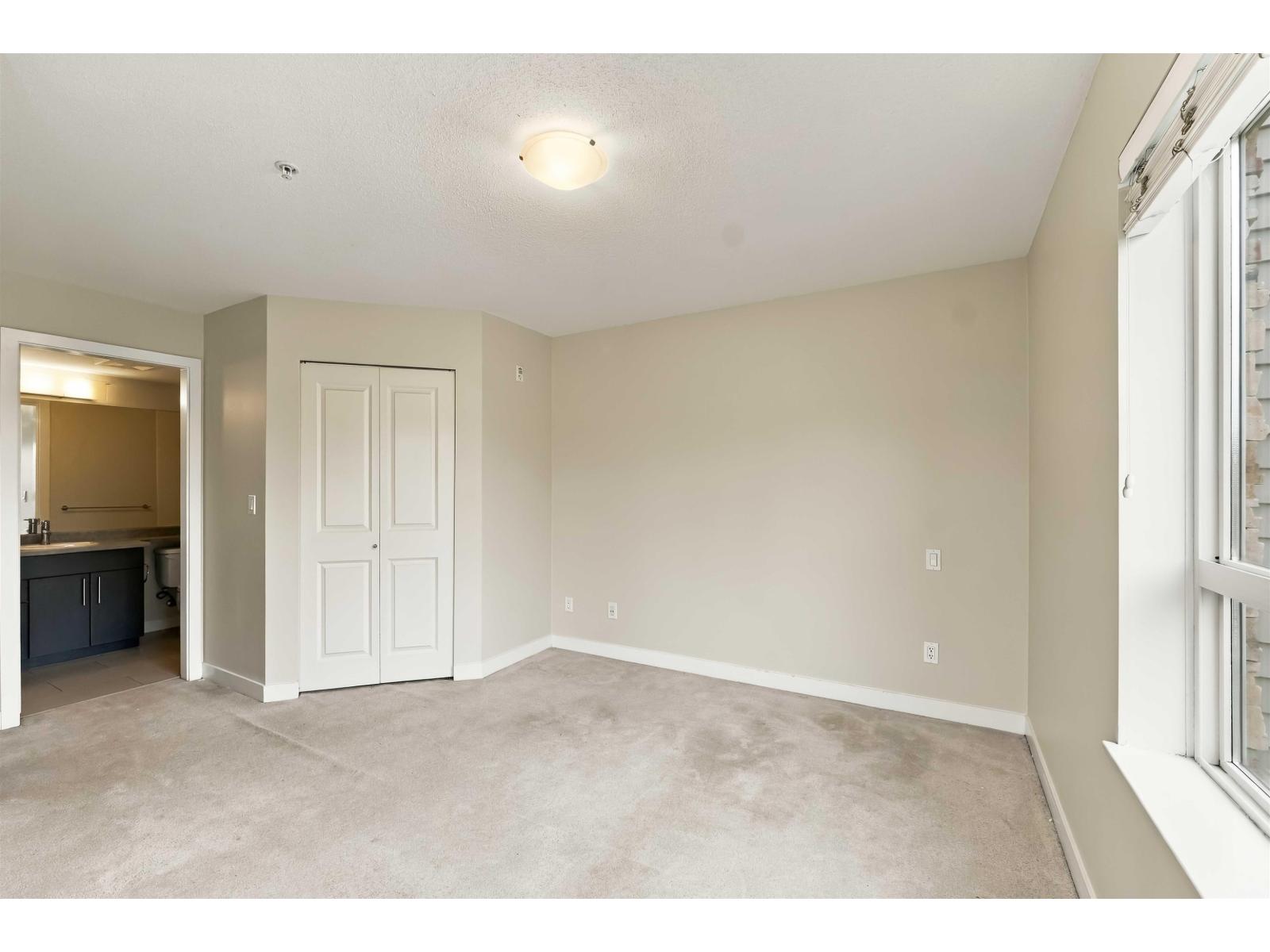Photo of 328 8915 202 STREET 17