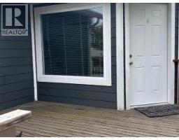 4pc Bathroom - A & B-5375 Earl Street, Texada Island, BC V0N3K0 Photo 6