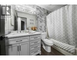 Kitchen - 19, 26534 Township Road 384, Rural Red Deer County, AB T4E1A1 Photo 18