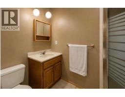 Primary Bedroom - 10024 103 Avenue, Lac La Biche, AB T0A2C0 Photo 9
