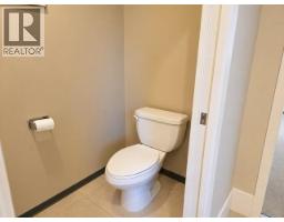 2010 8766 Mckim Way, Richmond, BC V6X4G4 Photo 15