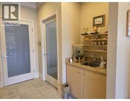 2010 8766 Mckim Way, Richmond, BC V6X4G4 Photo 14