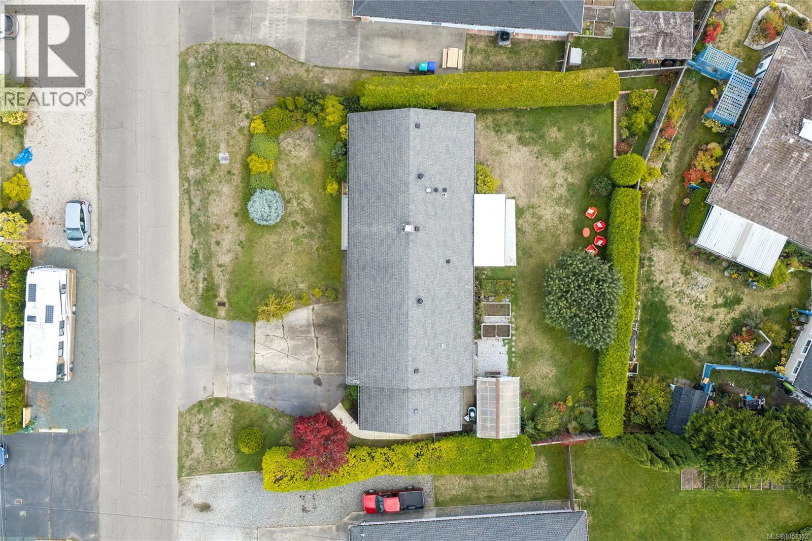 1350 Greenwood Way - Image 11