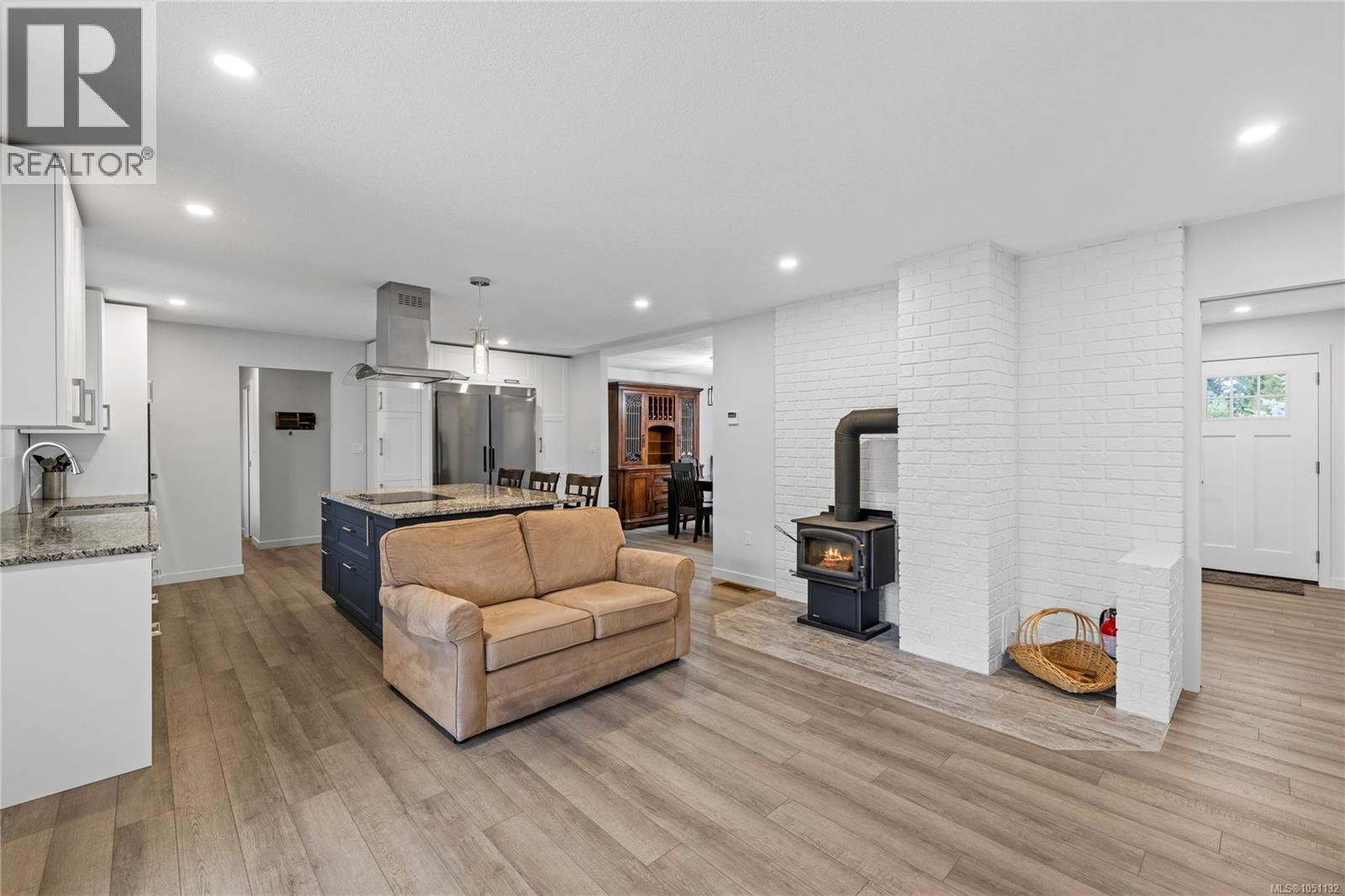 1350 Greenwood Way - 22