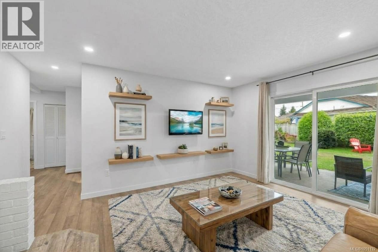1350 Greenwood Way - 6